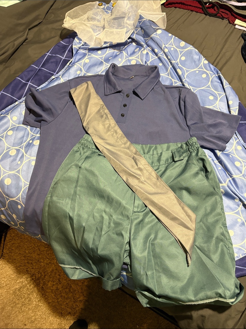 Ellio costume size Medium